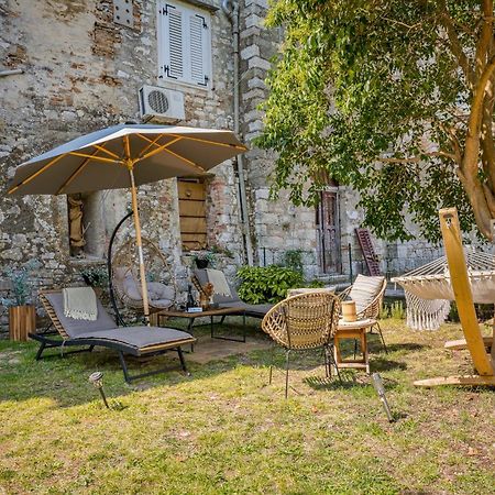 Exclusive Seafront Bacchus Apartment Porec Bagian luar foto